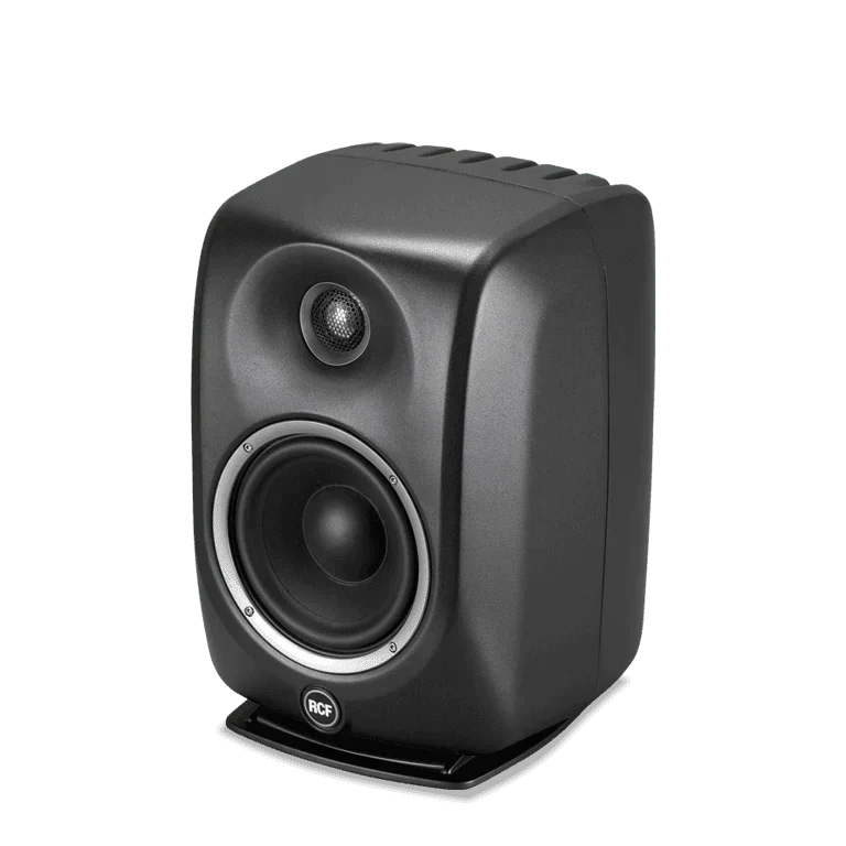 Active Studio Monitors - MusicMajlis