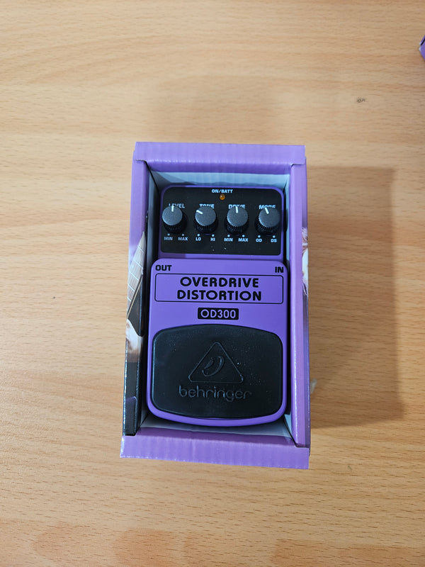 Behringer OD300 (B-Stock)- Guitar Effects Pedal 2-Mode Overdrive/Distortion