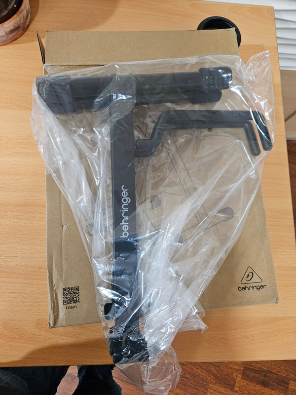 Behringer GB3002E (B-Stock)- Guitar Stand, Electric