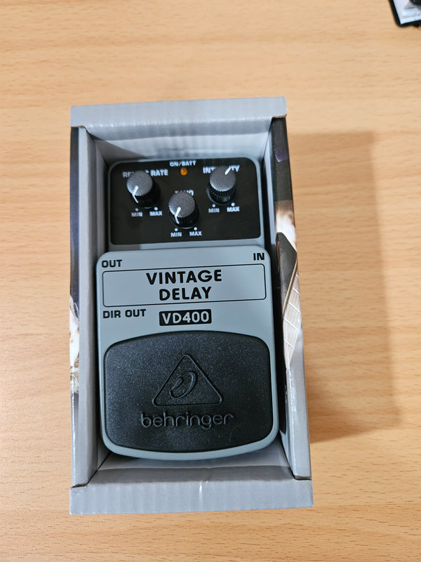 Behringer VD400 (B-Stock)- Guitar Effects Pedal Vintage Delay