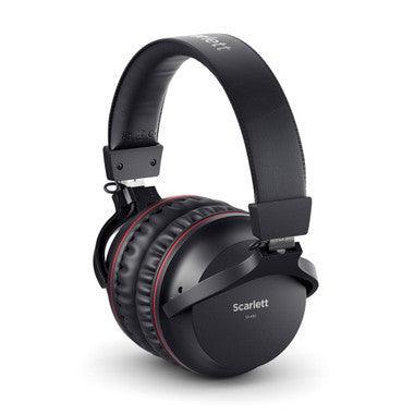 Focusrite Scarlett Solo Studio 4th Gen Scarlett Solo with CM25 MkIII condenser Microphone and SH-450 Closed-back Headphones Bundle - MusicMajlis