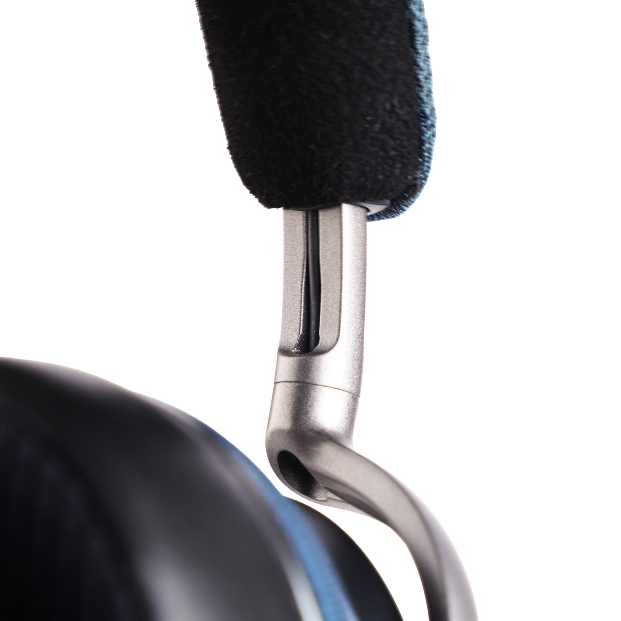 Noble Audio FoKus Apollo Pro Peacock green wireless over-ear Headphones