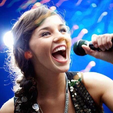 Behringer XM1800S Ultravoice Dynamic Microphone - MusicMajlis