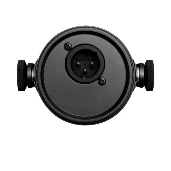 Shure MV7X XLR Podcast Microphone - MusicMajlis