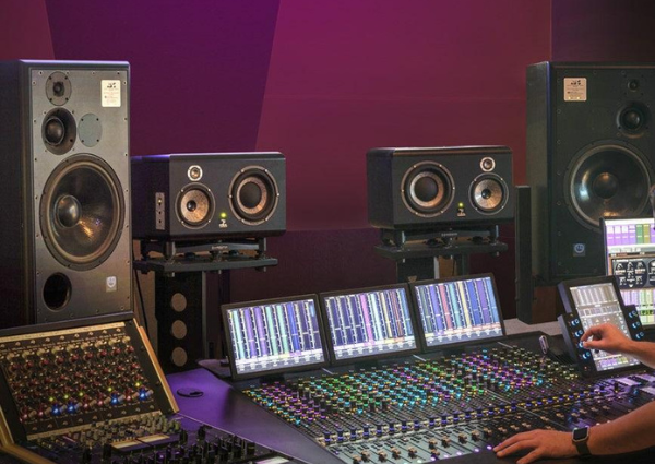 Top 10 Picks for Studio Monitors & Speakers in 2024 - MusicMajlis