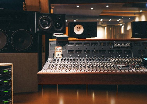 Top 5 Affordable Recording Bundles- Biggest Savings of 2024 - MusicMajlis