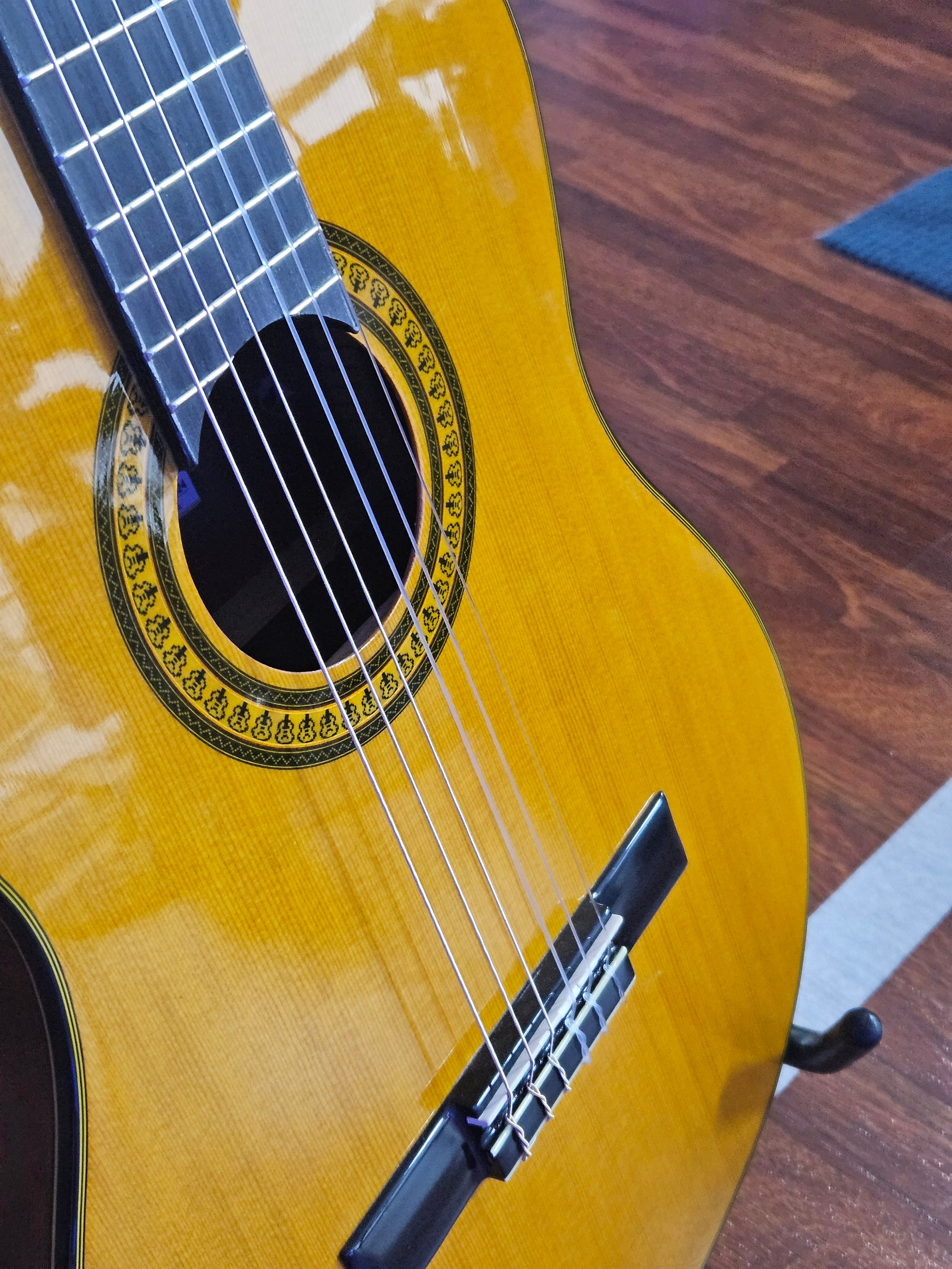 Oscar Schmidt OC11 Classical Guitar - Natural -Display Unit Clearance!