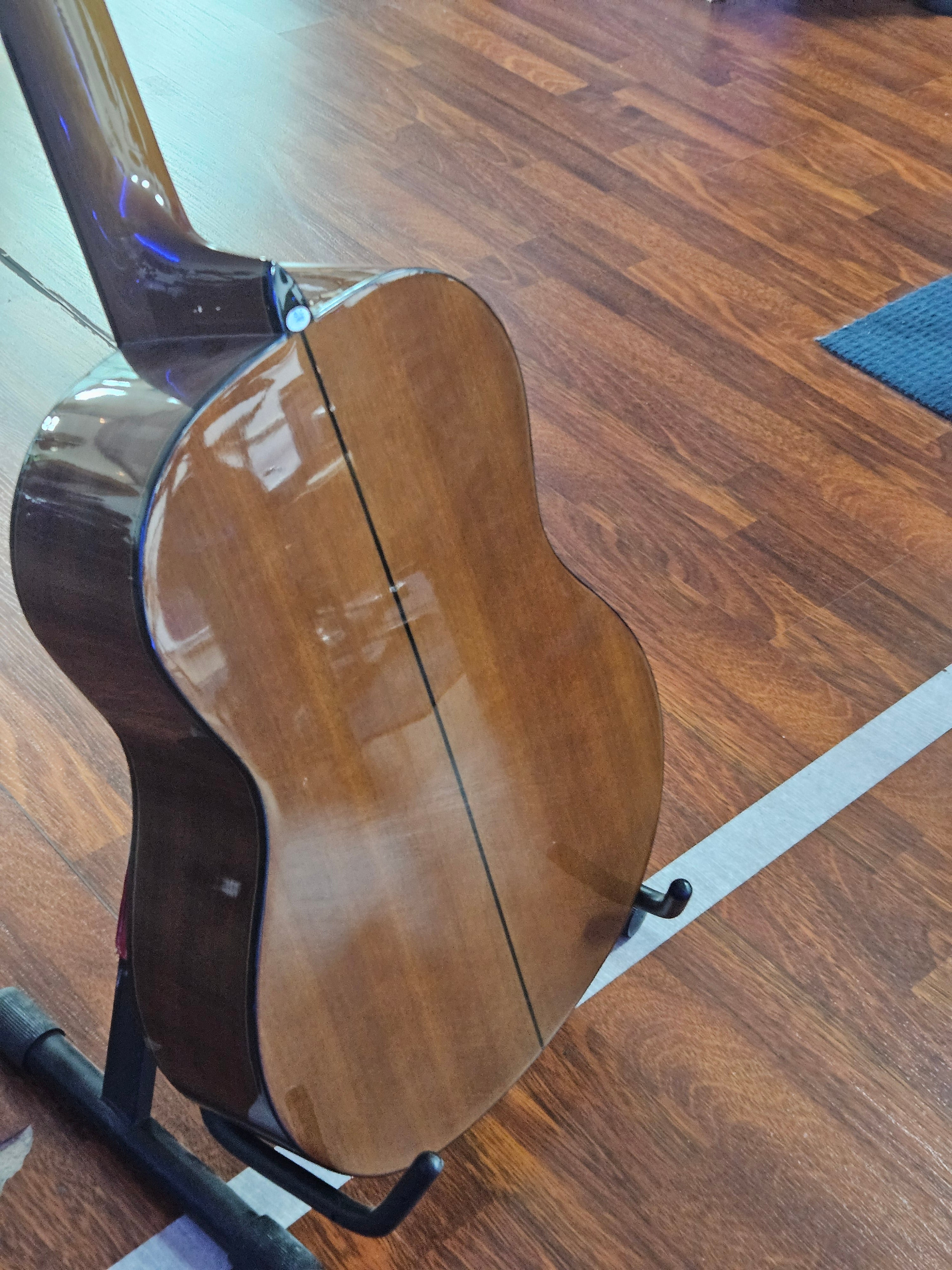 Oscar Schmidt OC11 Classical Guitar - Natural -Display Unit Clearance!