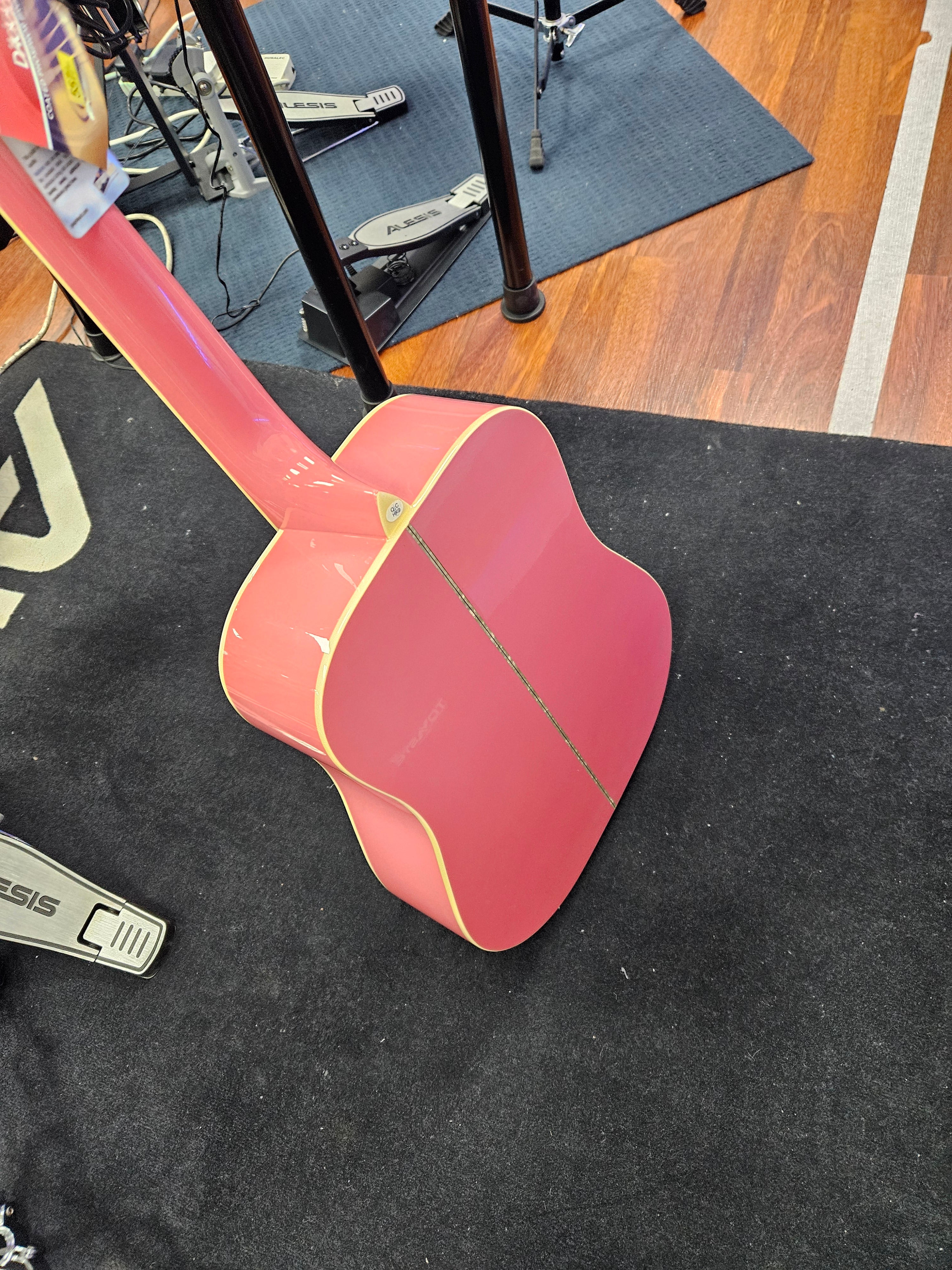 Oscar Schmidt OG1P 3/4 Dreadnought Acoustic Guitar -Display Unit Clearance!