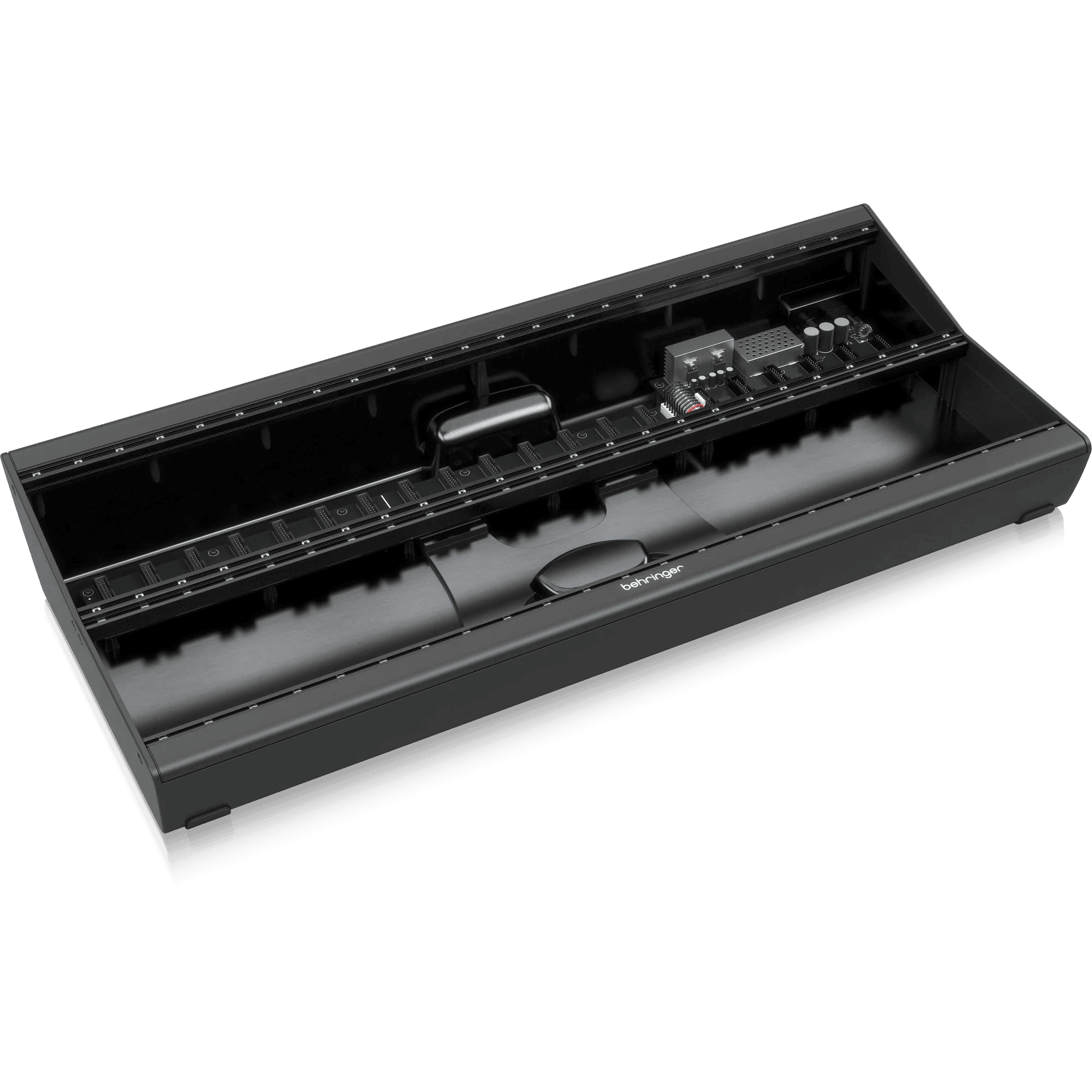 Behringer Eurorack Go Mobile 2x140 HP Eurorack Case - MusicMajlis